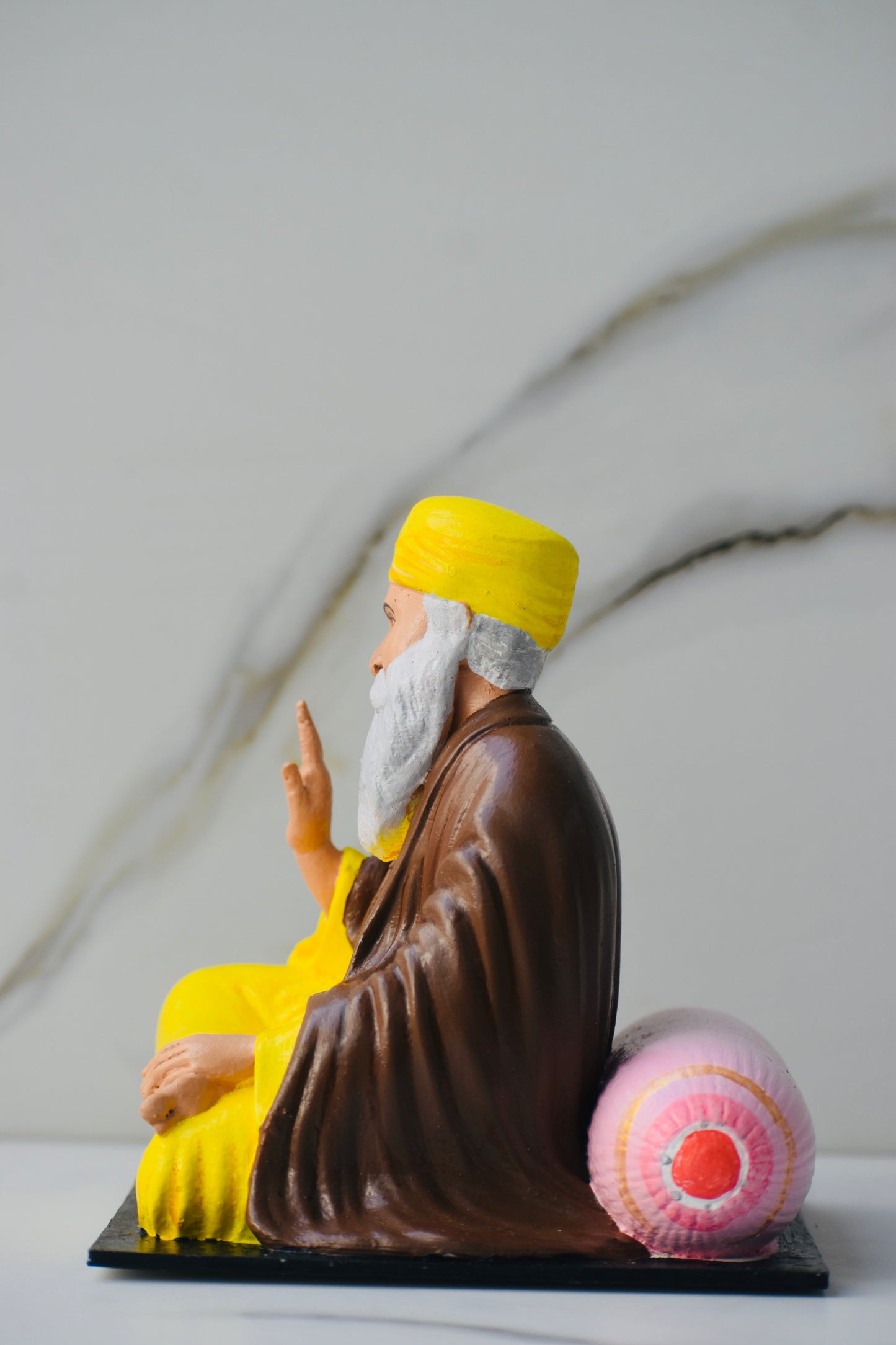 GURU NANAK JI STATUE